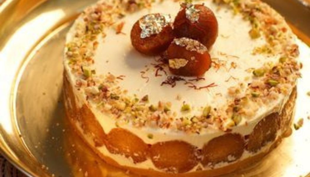 Astuta cake with Gulab Jamun & Rabdi topping Large