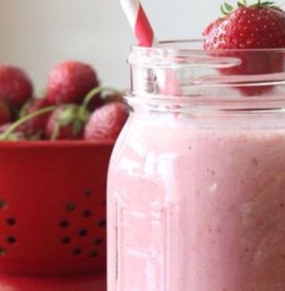 Strawberry Lassi
